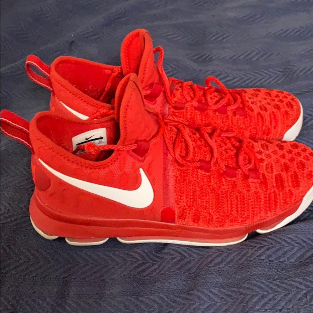 Only worn a few times